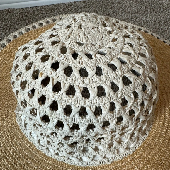 Jennifer Moore 100% Straw Floppy Woven Hat Contrasting White Made in Italy - Picture 2 of 7